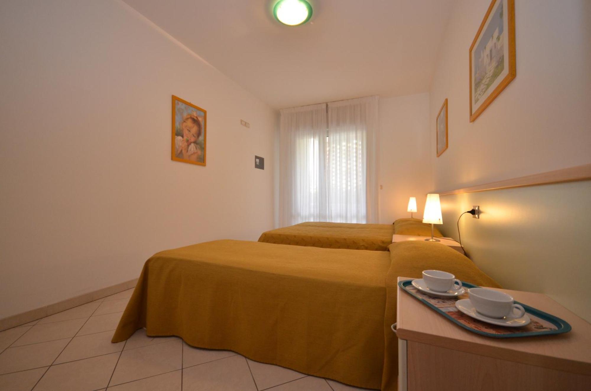 Appartamento Residenza Le Acacie Bibione Esterno foto
