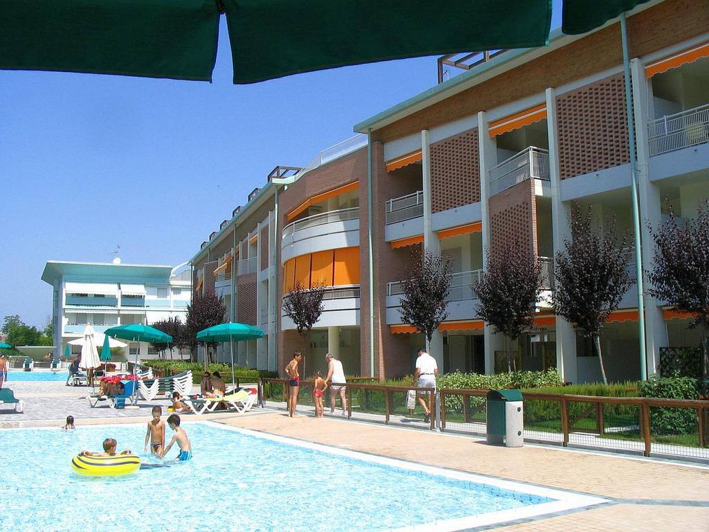 Appartamento Residenza Le Acacie Bibione Esterno foto